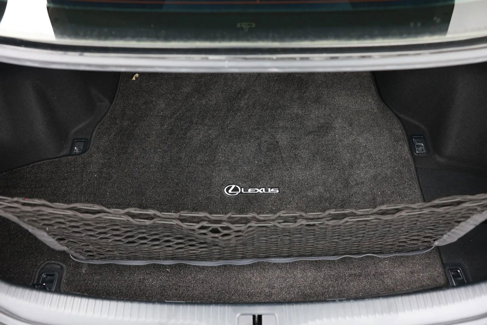 Used 2017 Lexus IS 200t RWD image 24