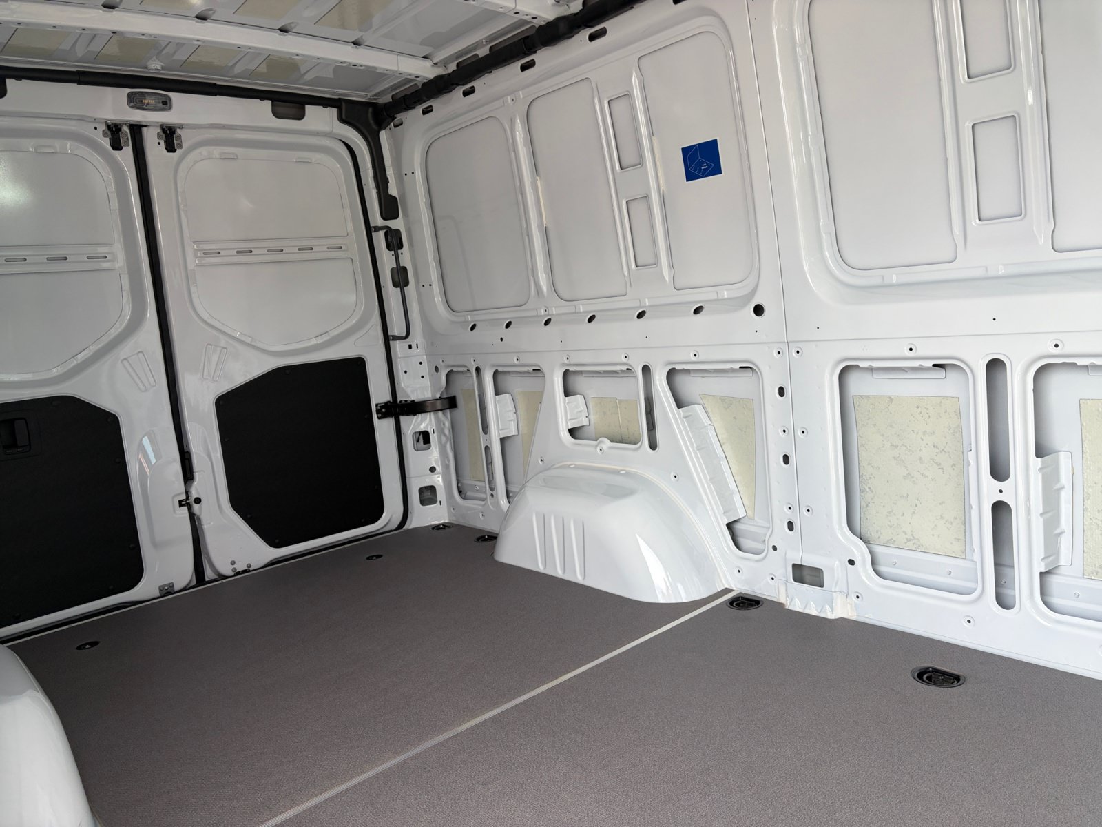New 2025 Mercedes-Benz Sprinter 2500 image 18