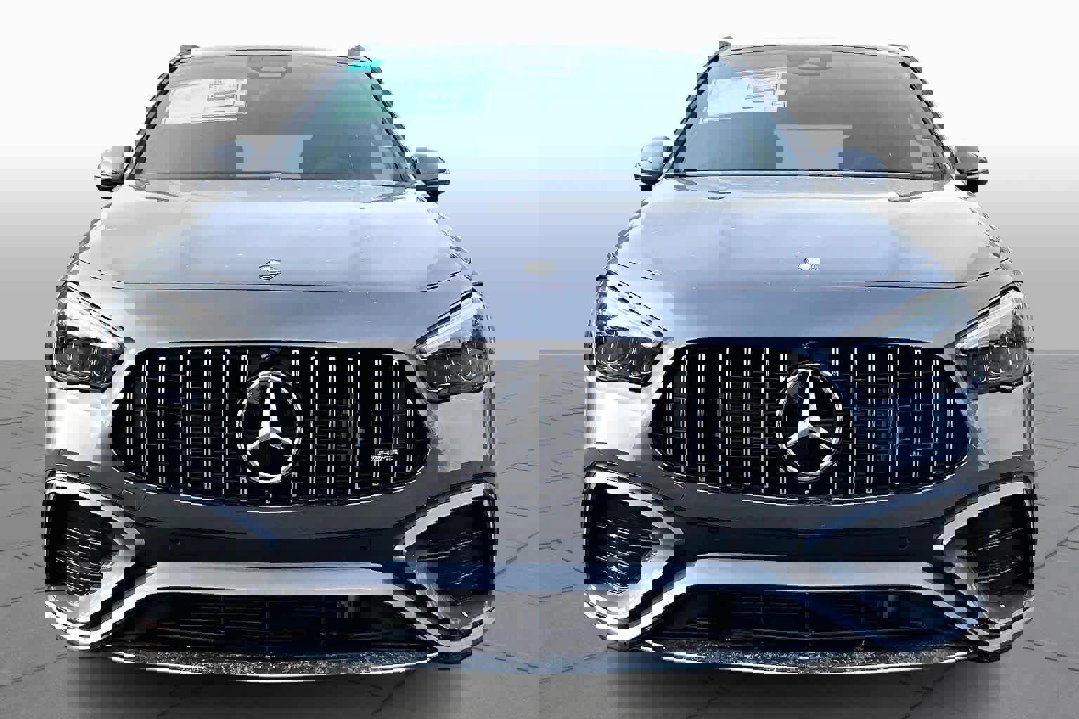 New 2026 Mercedes-Benz GLA 35 AMG 4MATIC image 3