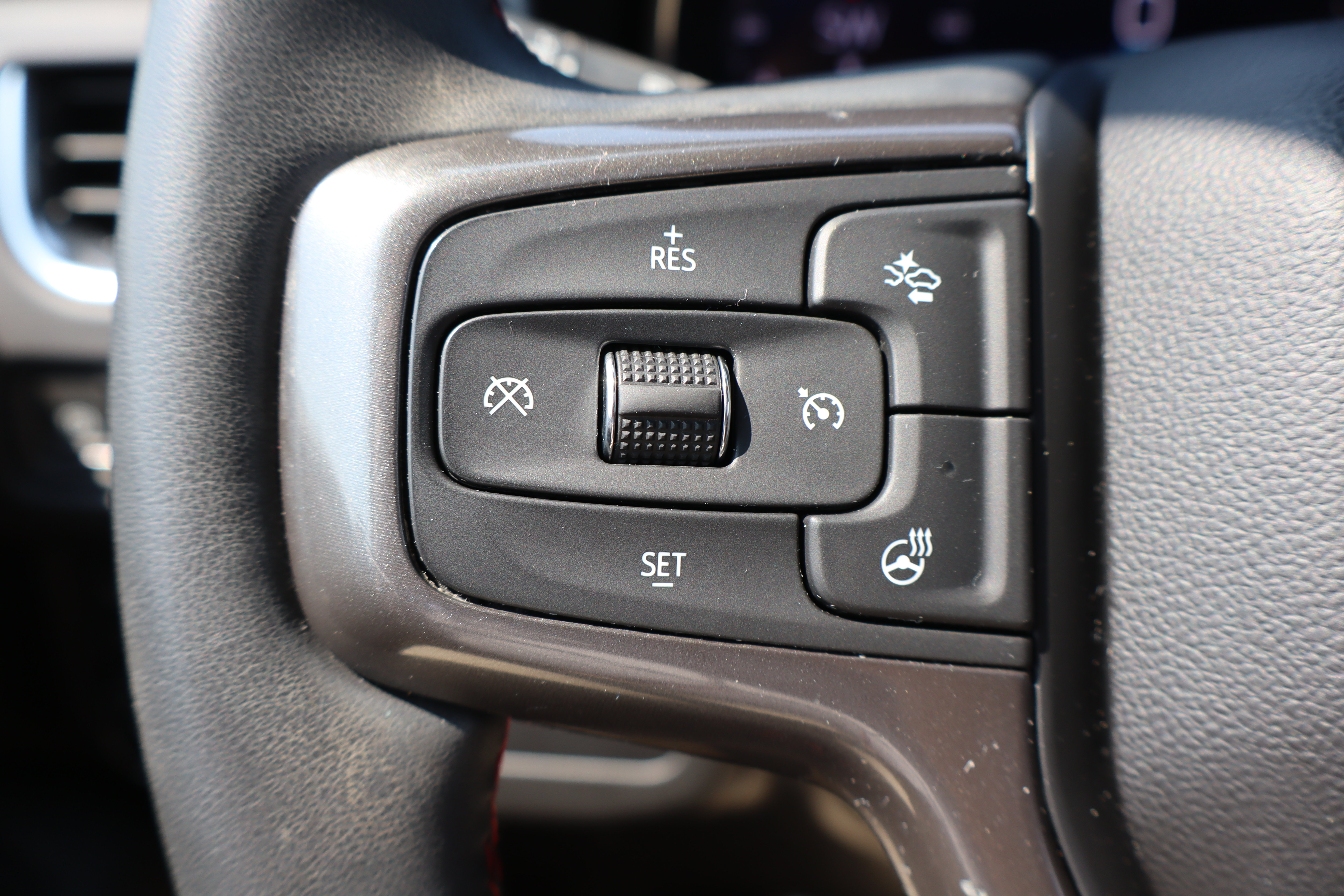 Used 2023 Chevrolet Tahoe RST w/ Luxury Package AWD/4WD image 15