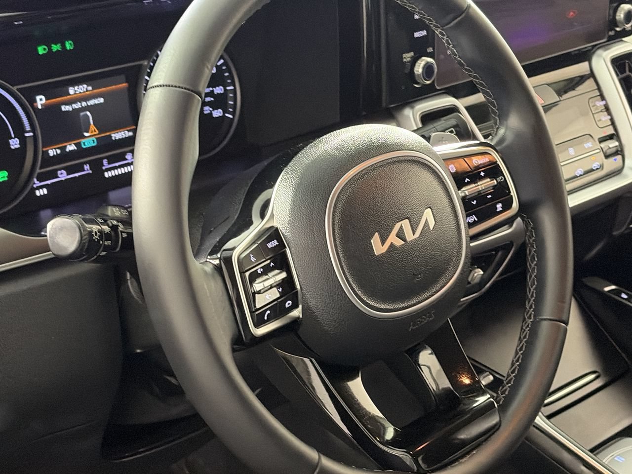 Used 2023 Kia Sorento EX FWD image 13