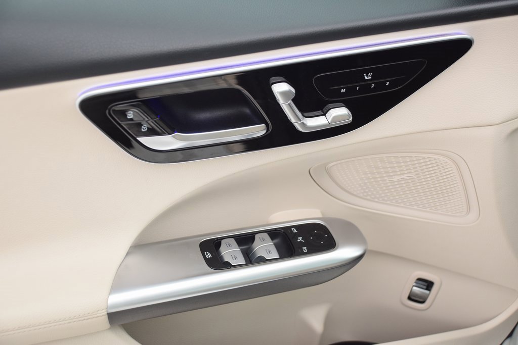 Certified 2023 Mercedes-Benz C 300 Sedan image 21