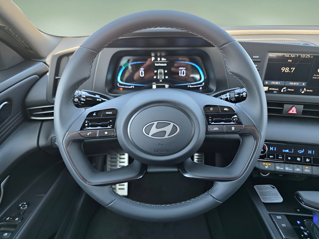New 2026 Hyundai Elantra SEL Sport Premium FWD image 17
