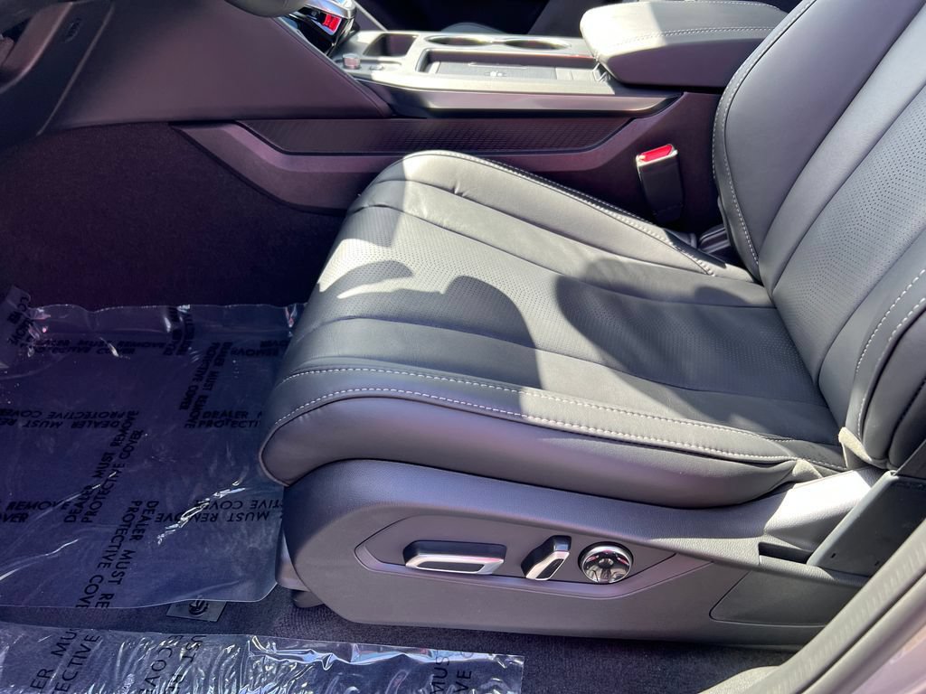 Certified 2026 Acura MDX FWD w/ Technology Package image 15