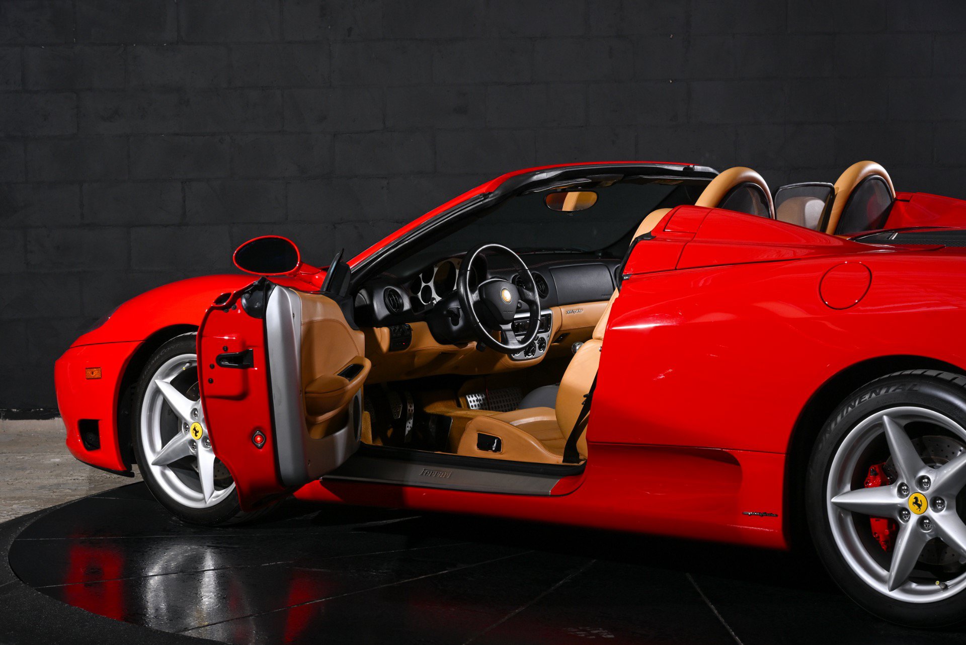 Used 2002 Ferrari 360 Spider RWD image 12