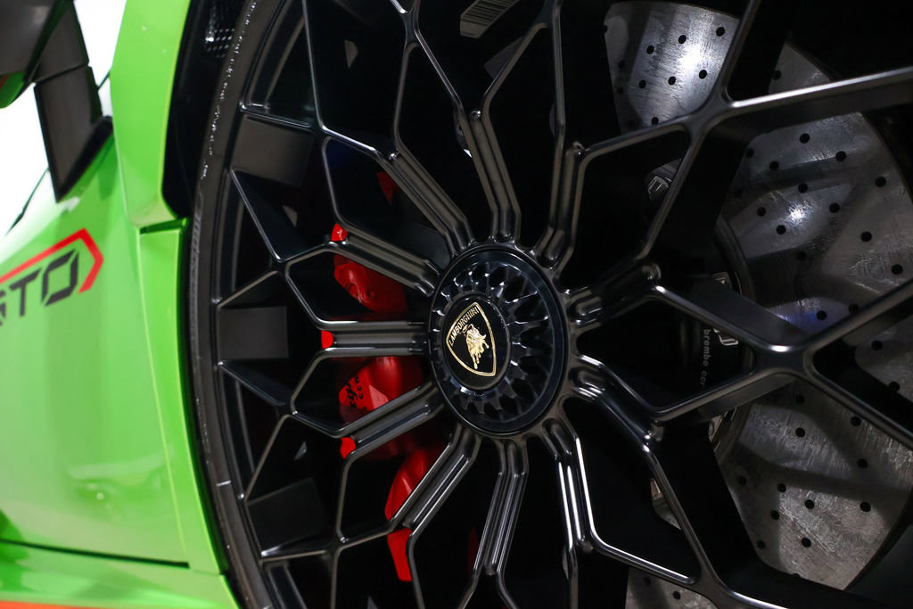 Used 2022 Lamborghini Huracan STO image 77