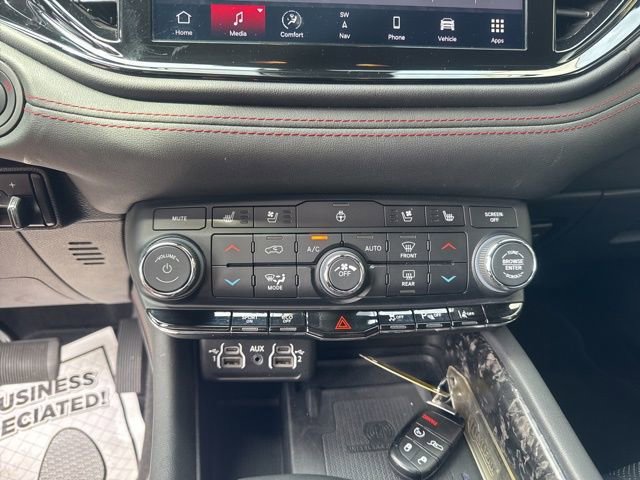 Used 2024 Dodge Durango R/T AWD/4WD image 18