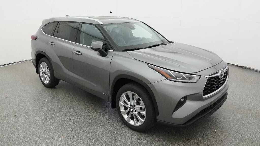 New 2026 Toyota Highlander Limited AWD/4WD image 13