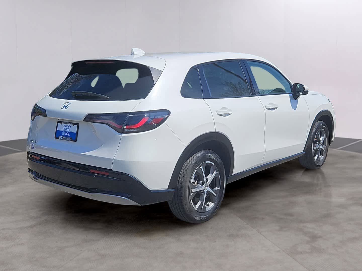 Used 2024 Honda HR-V EX-L image 4