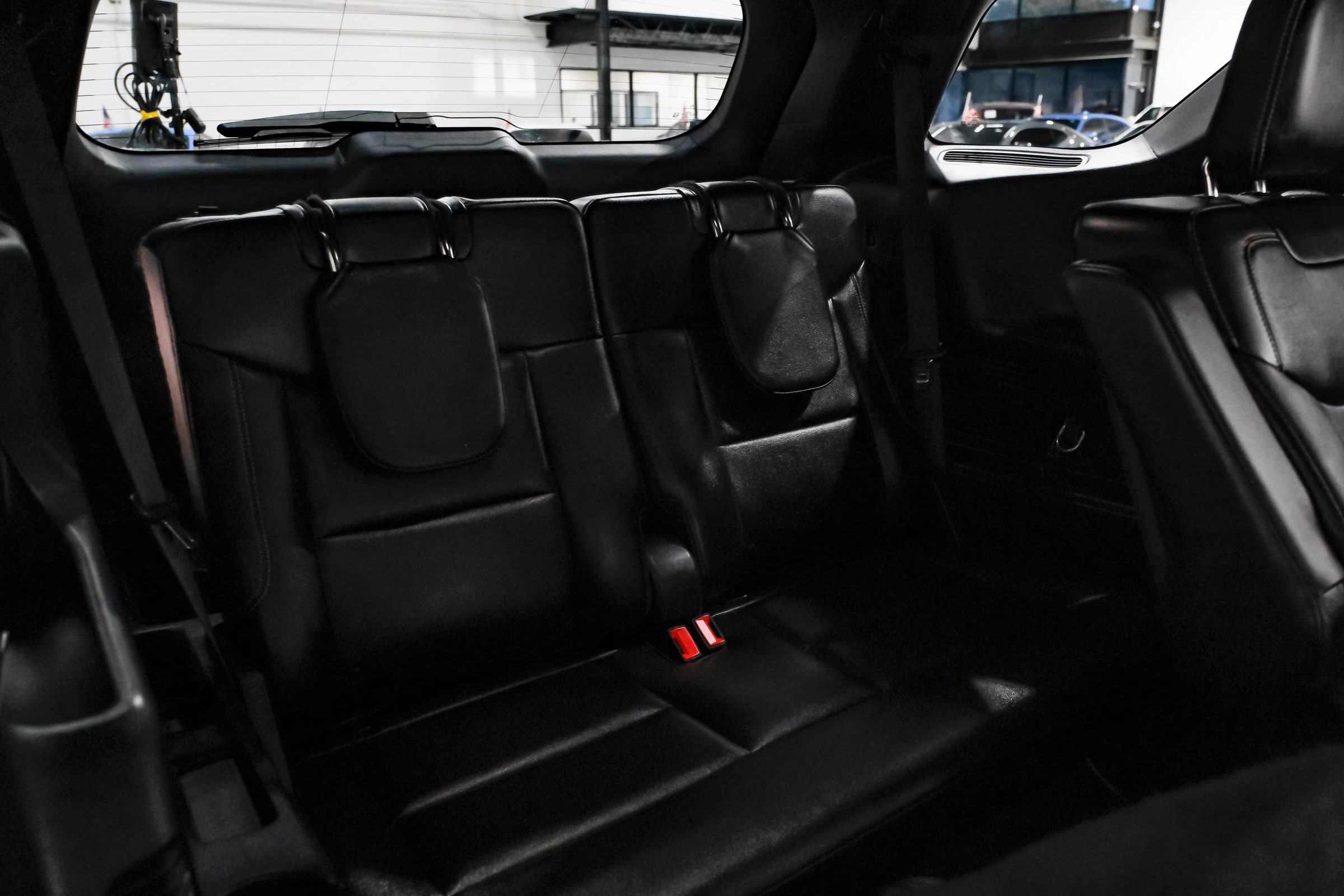 Used 2020 Ford Explorer ST w/ ST Street Pack image 37
