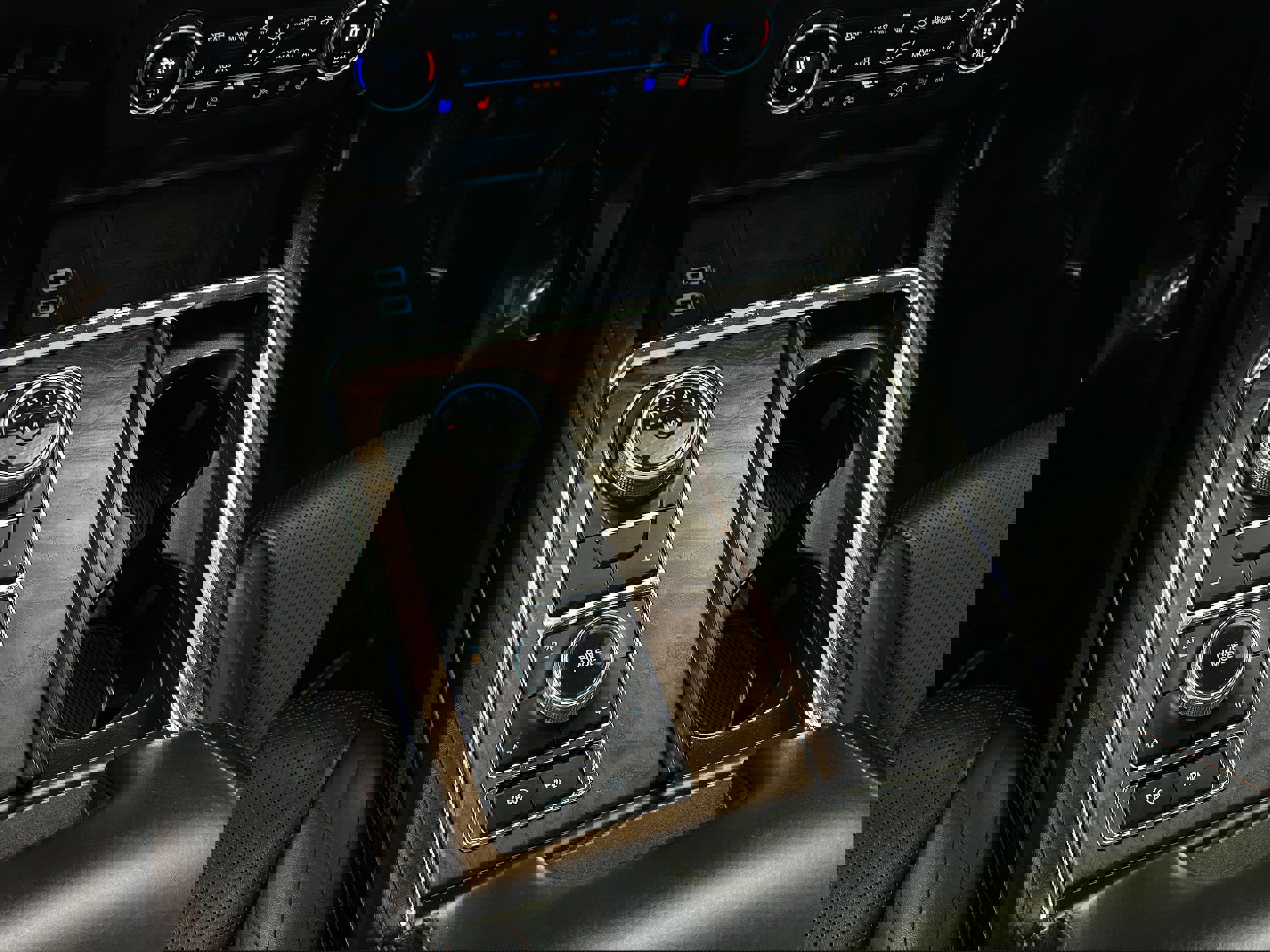 Used 2018 Ford Expedition Max Platinum image 11