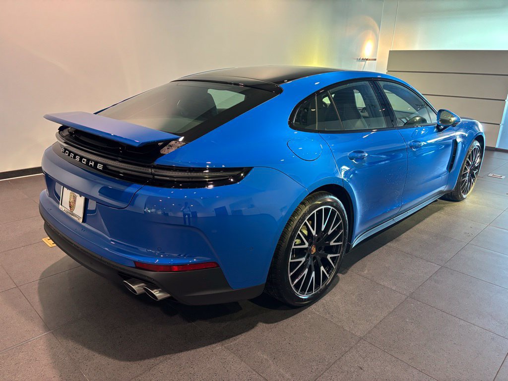 Certified 2026 Porsche Panamera RWD image 30