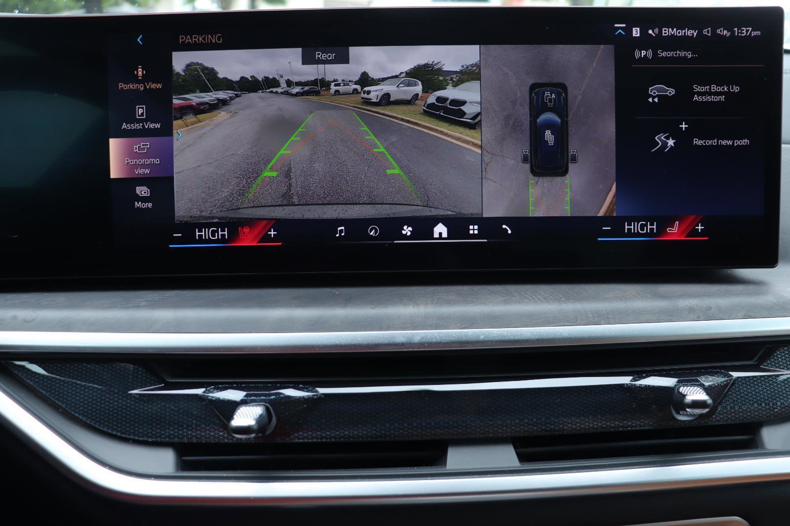 Used 2025 BMW X5 xDrive40i w/ M Sport Package AWD/4WD image 33