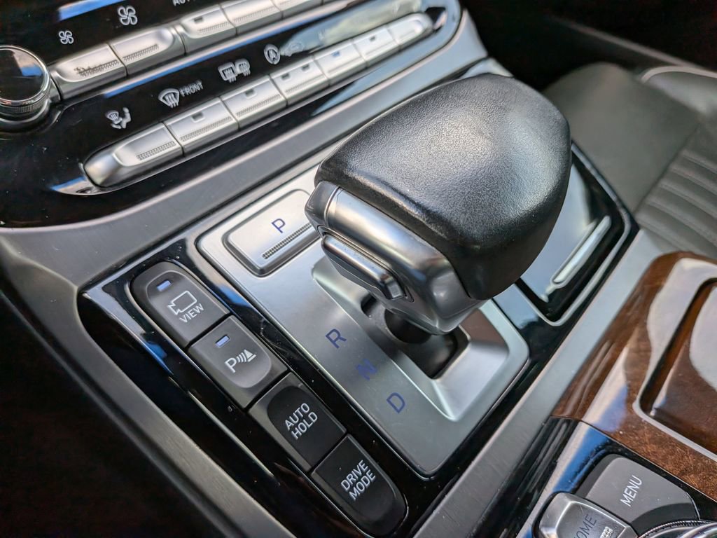 Used 2018 Genesis G90 5.0 Ultimate image 23