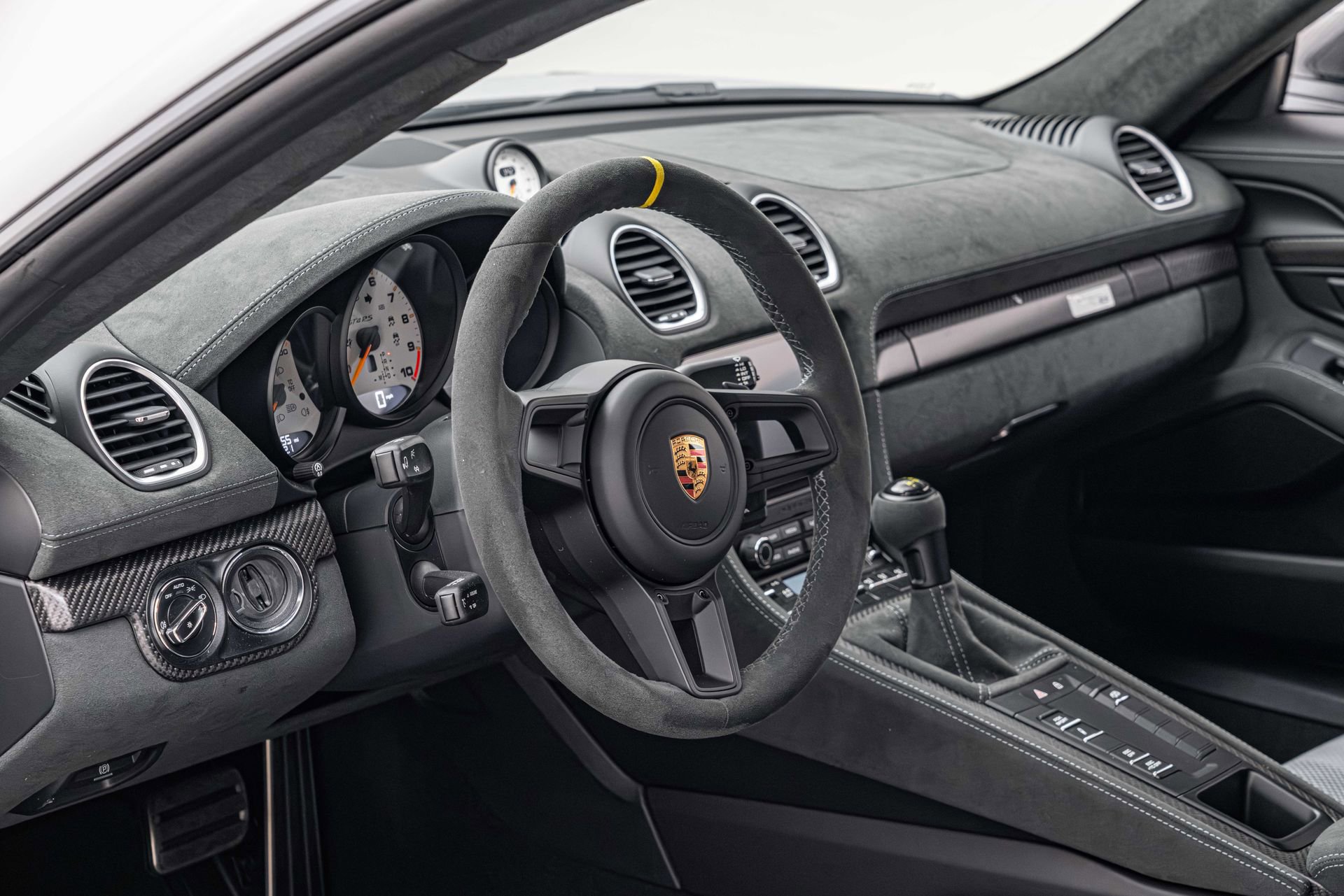 Used 2023 Porsche 718 Cayman GT4 RS RWD image 38