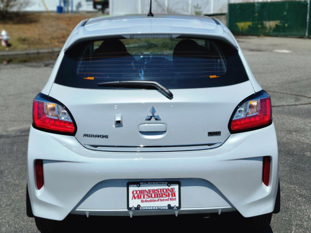 New 2024 Mitsubishi Mirage LE image 4