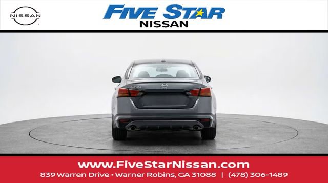 Used 2025 Nissan Altima 2.5 SV image 7