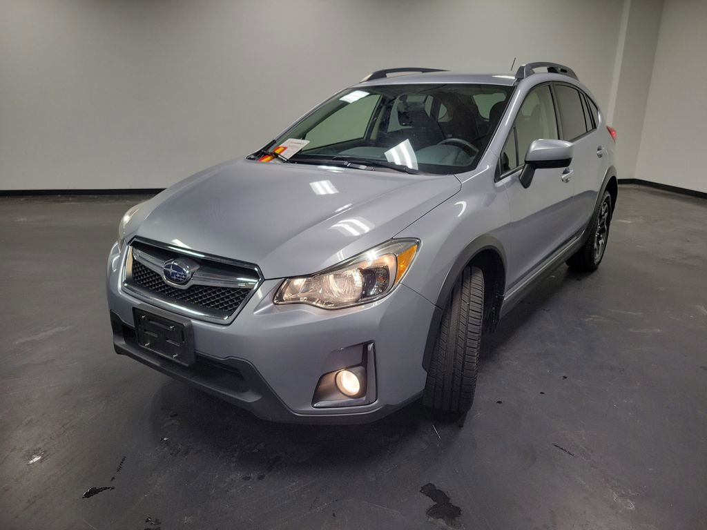Used 2017 Subaru Crosstrek 2.0i Premium image 5