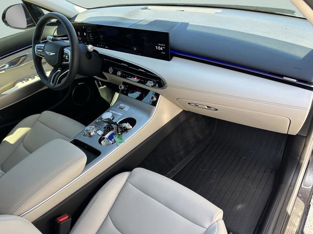 Used 2026 Genesis GV70 2.5T Select image 17