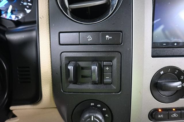 Used 2016 Ford Expedition XL AWD/4WD image 22