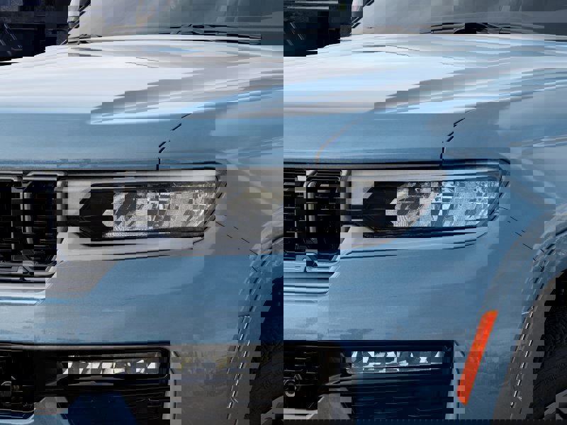 New 2026 Jeep Grand Cherokee Summit image 6