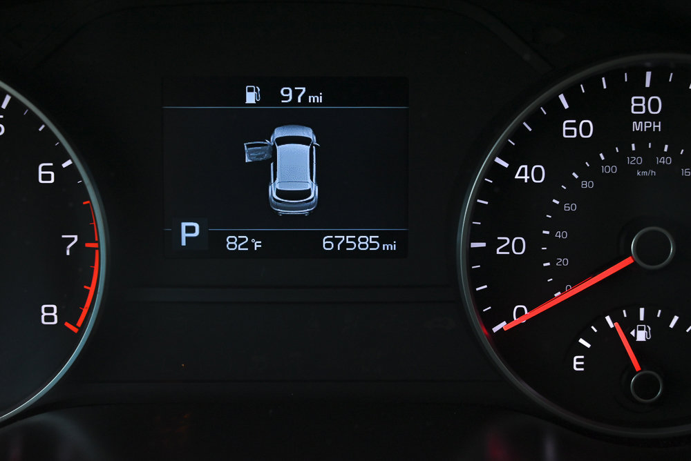 Used 2020 Kia Sportage LX FWD image 23