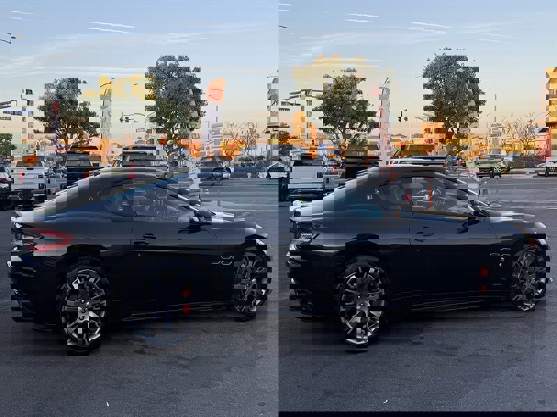 Used 2013 Maserati GranTurismo Sport RWD image 17