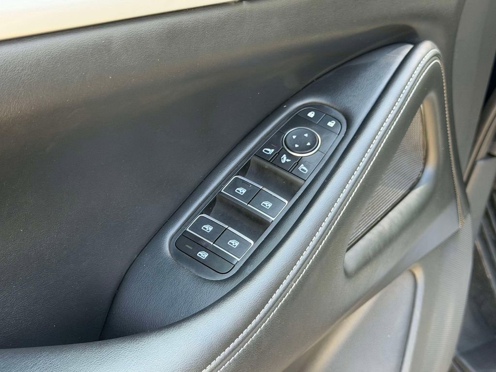 Used 2025 INFINITI QX60 Pure w/ Cargo Package AWD/4WD image 25