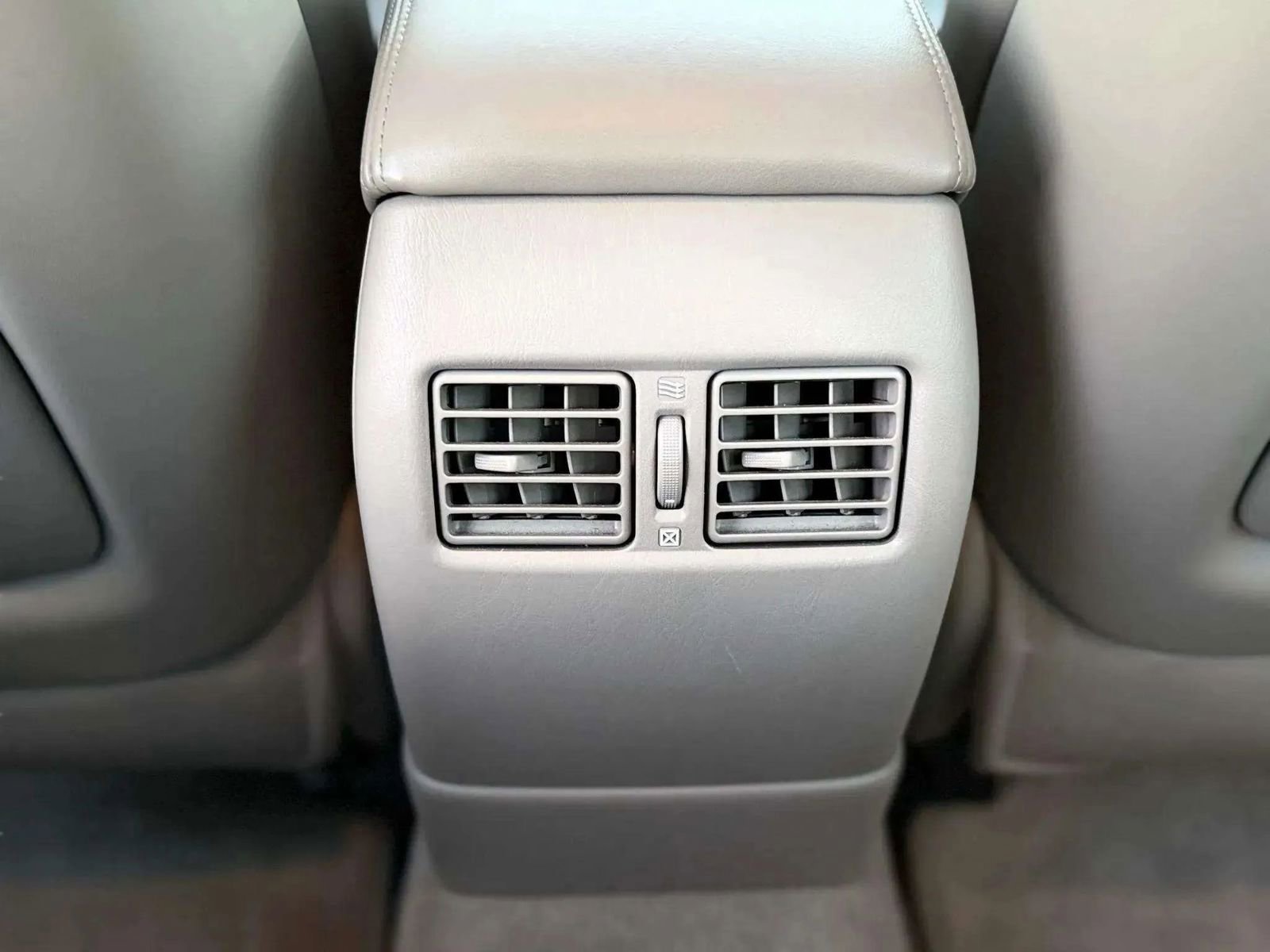 Used 2004 Lexus ES 330 image 15