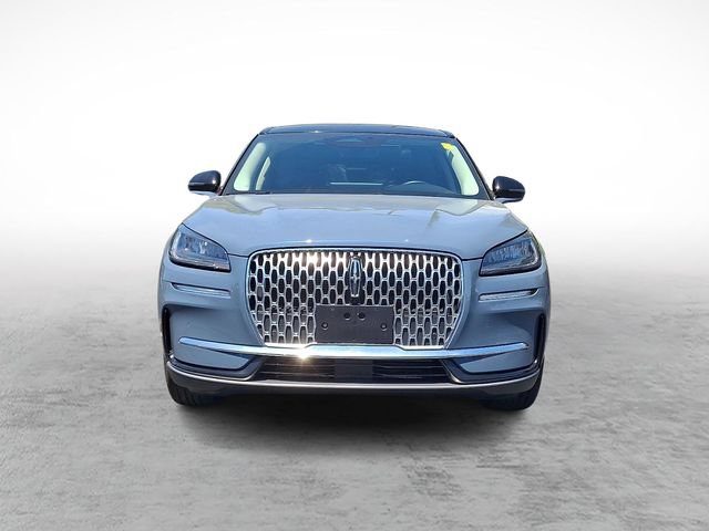 Used 2023 Lincoln Corsair AWD w/ Equipment Group 101A image 2