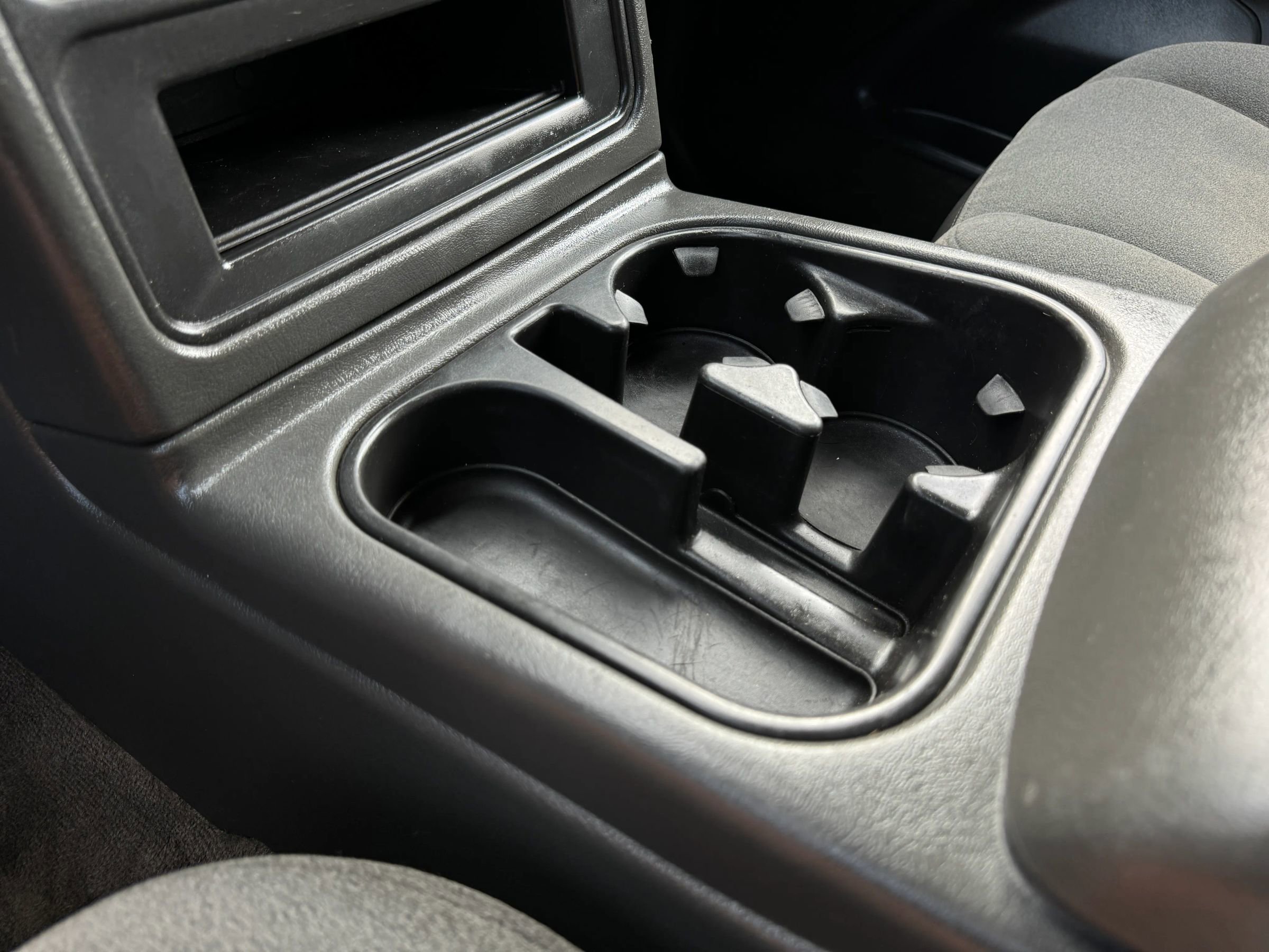 Used 2005 Chevrolet Silverado 2500 LS RWD image 19