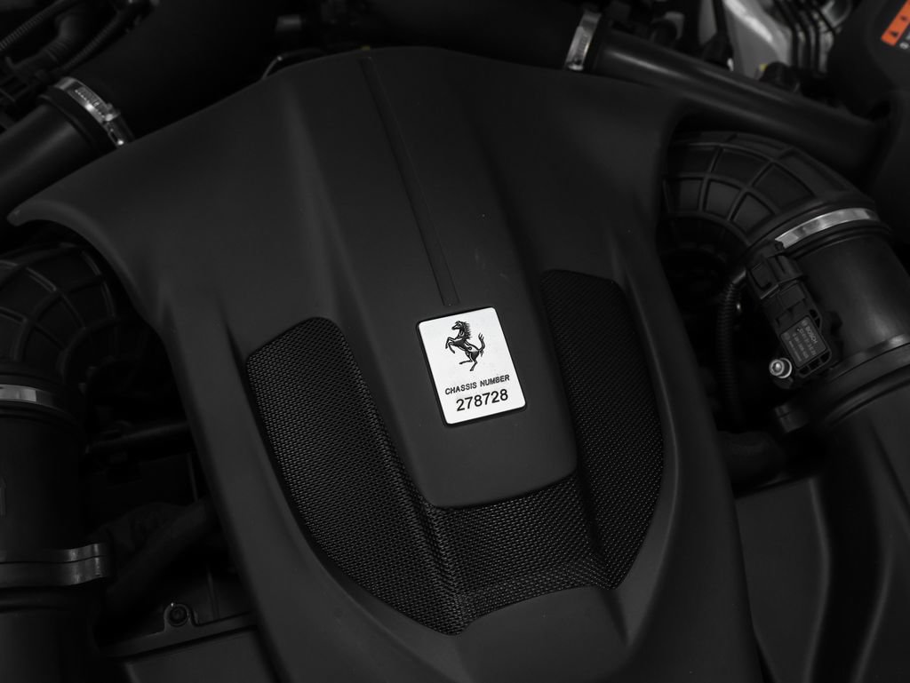 Certified 2022 Ferrari Portofino M RWD image 12