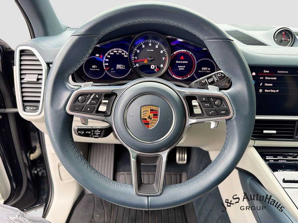 Used 2022 Porsche Cayenne S AWD/4WD image 12
