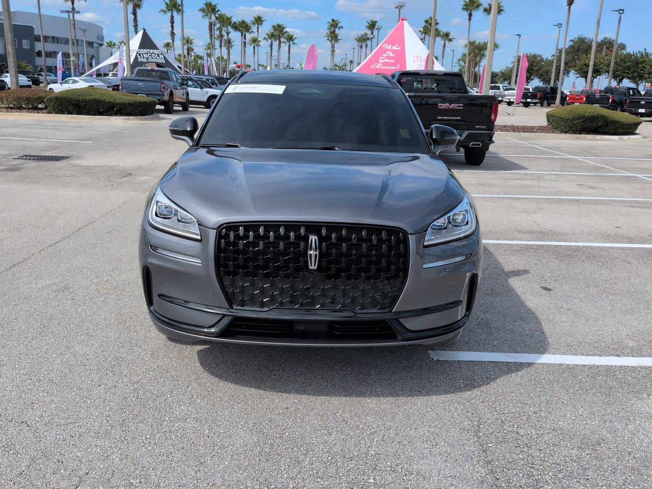 Certified 2026 Lincoln Corsair Reserve w/ Jet Appearance Package FWD image 9