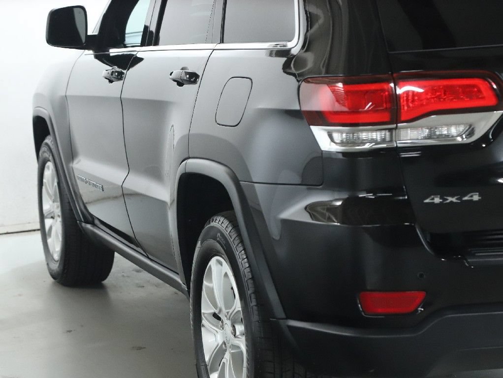Used 2021 Jeep Grand Cherokee Laredo AWD/4WD image 41