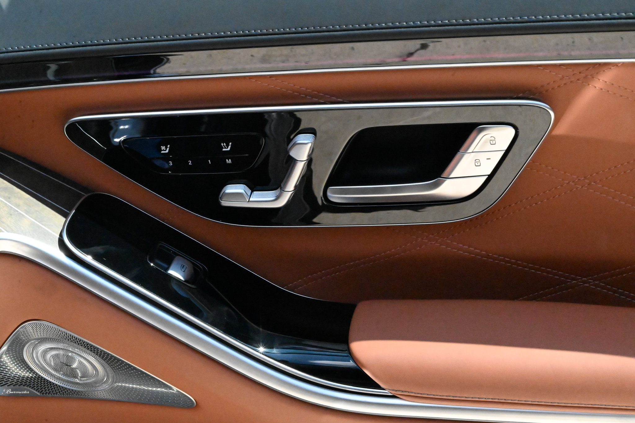 Used 2024 Mercedes-Benz S 63 AMG S image 63