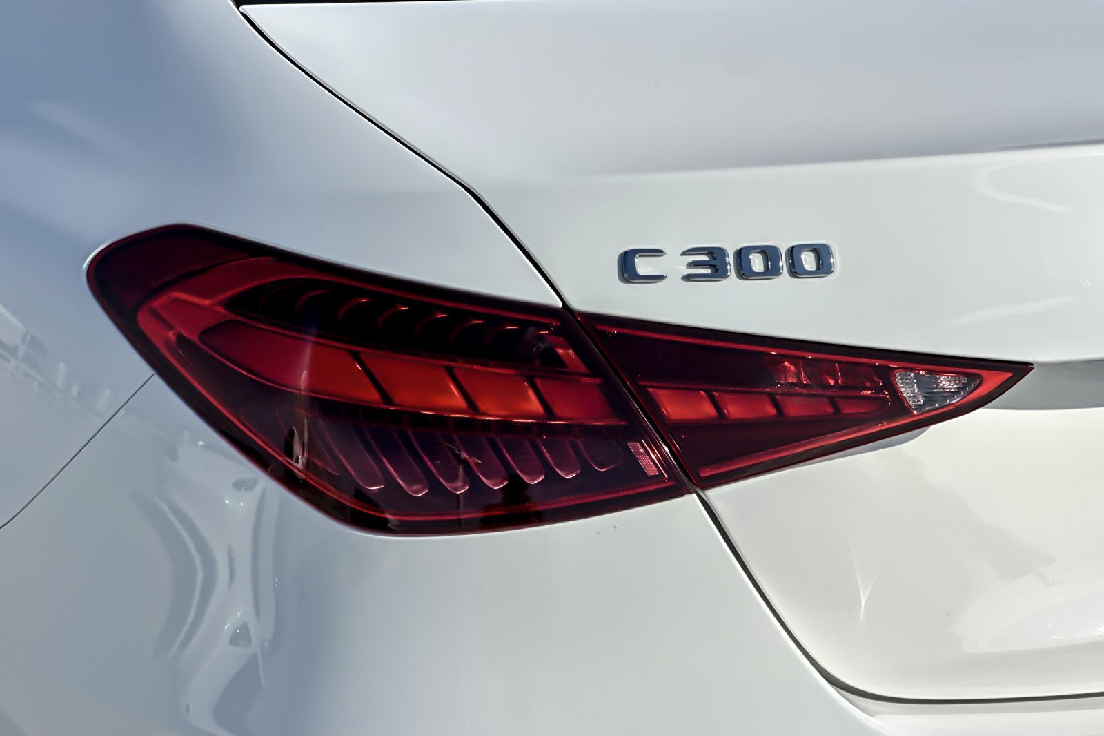 Used 2023 Mercedes-Benz C 300 Sedan image 25