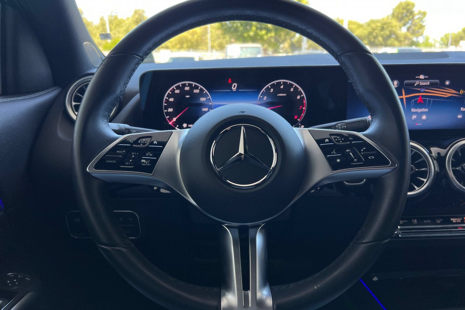Certified 2025 Mercedes-Benz GLA 250 4MATIC image 29