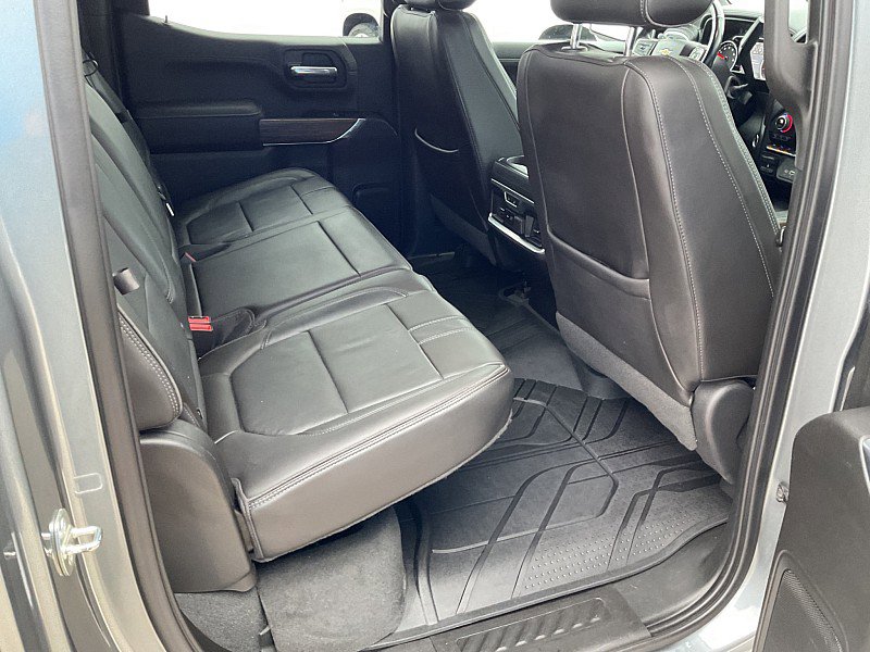 Used 2019 Chevrolet Silverado 1500 High Country w/ Technology Package image 18