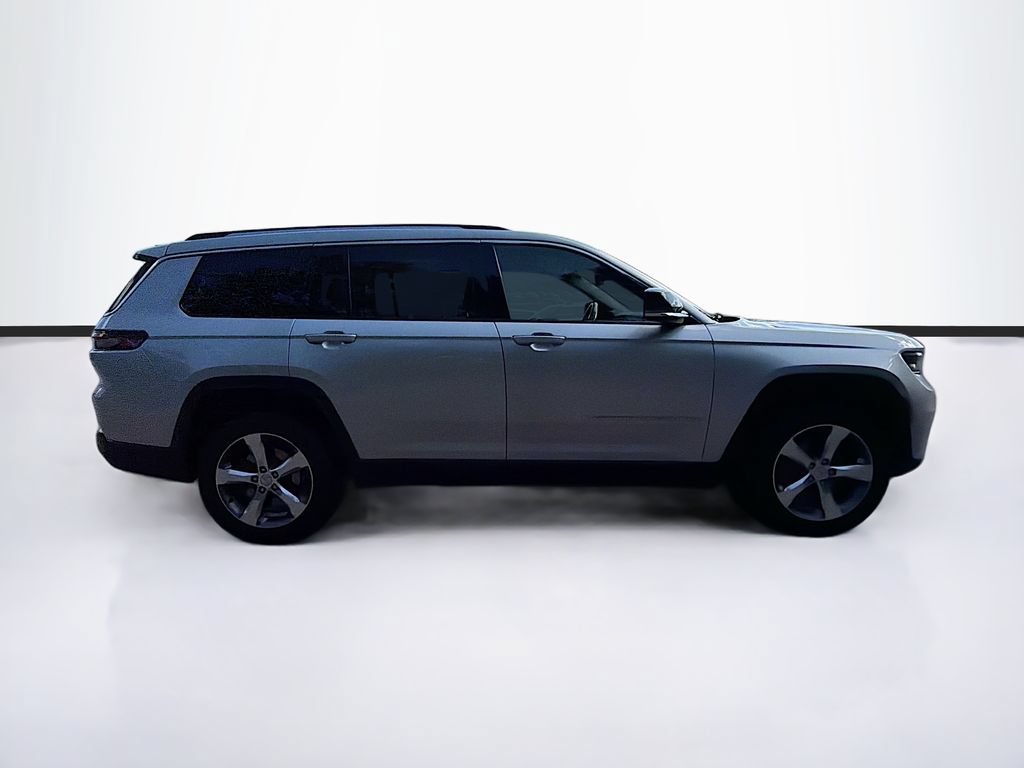 Used 2022 Jeep Grand Cherokee L Limited AWD/4WD image 4