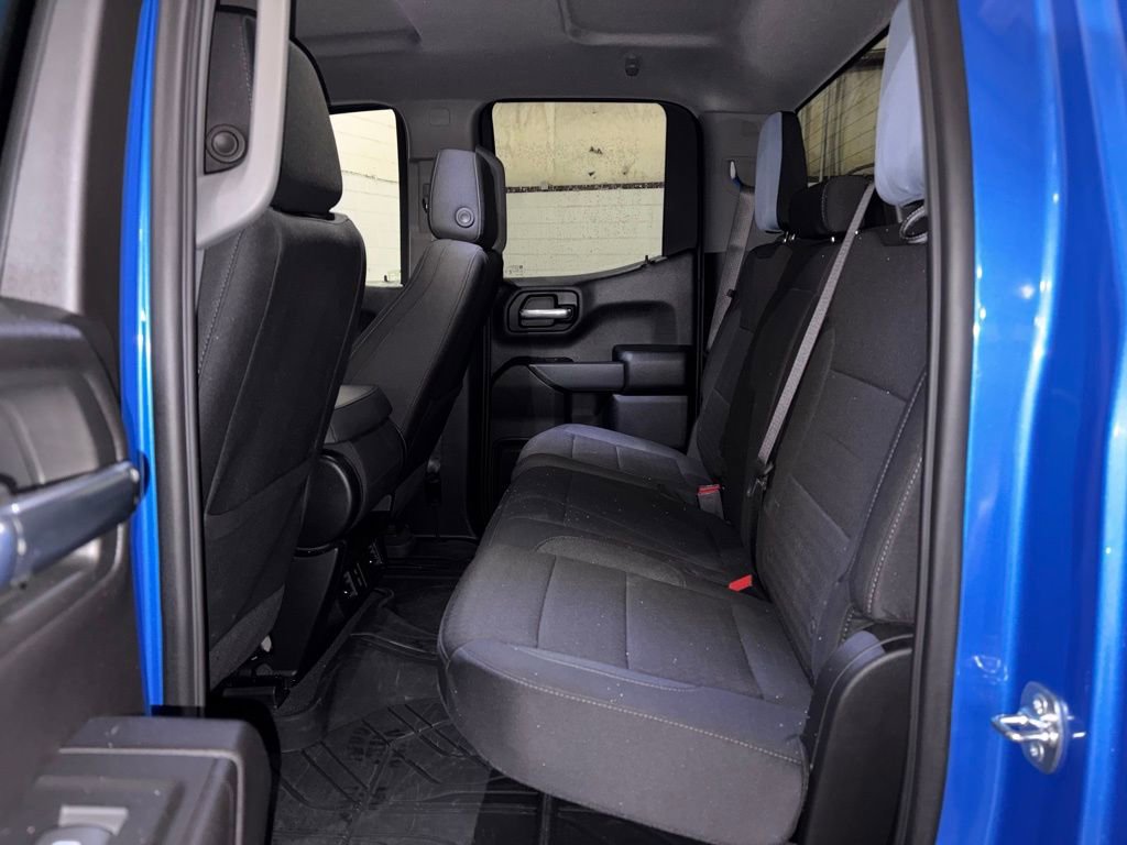 Used 2025 Chevrolet Silverado 1500 Custom w/ Turbomax Blackout Package image 21