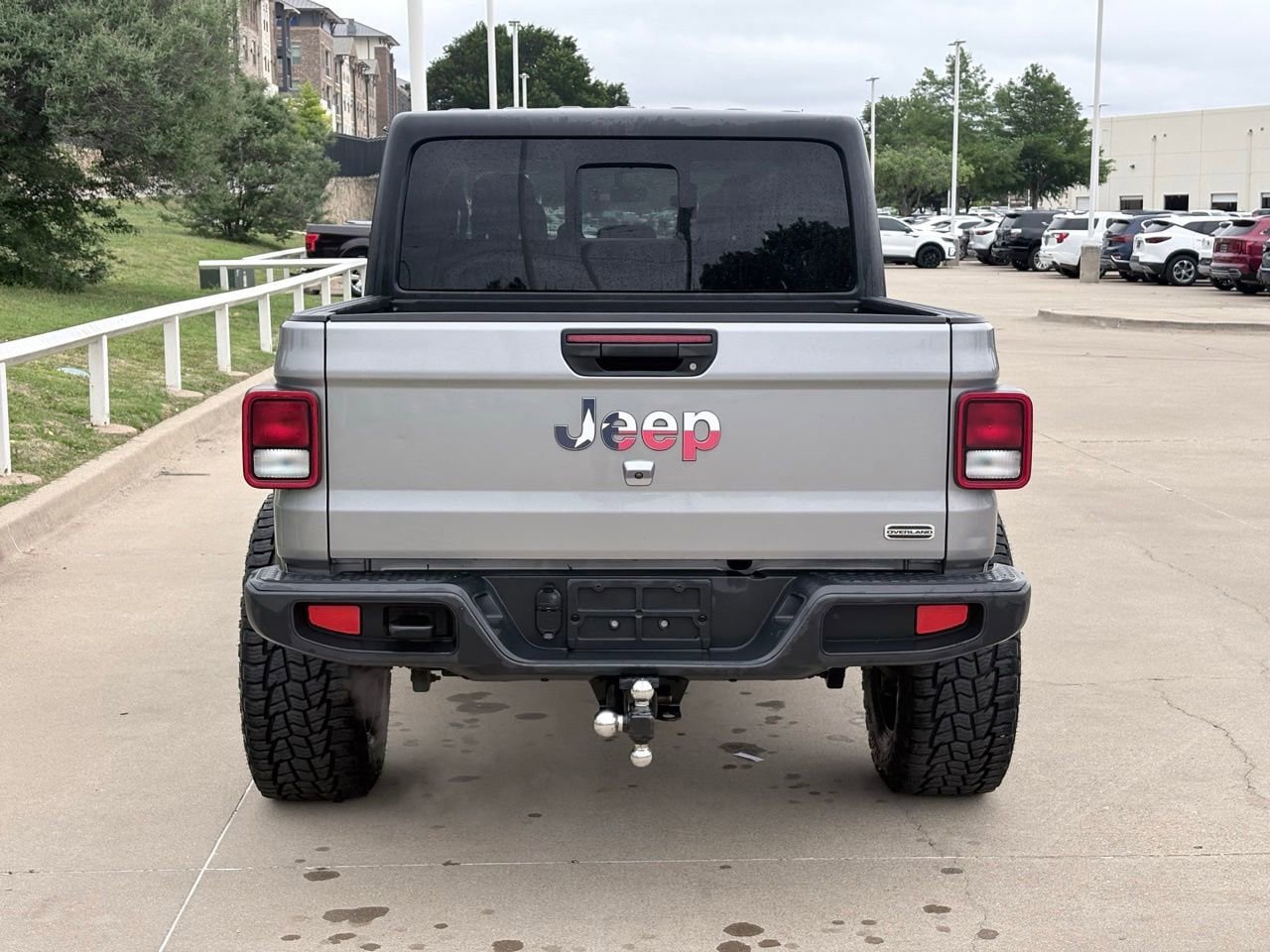 Used 2020 Jeep Gladiator Overland AWD/4WD image 5