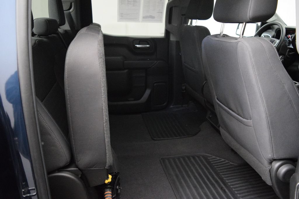 Used 2020 Chevrolet Silverado 1500 LT AWD/4WD image 14