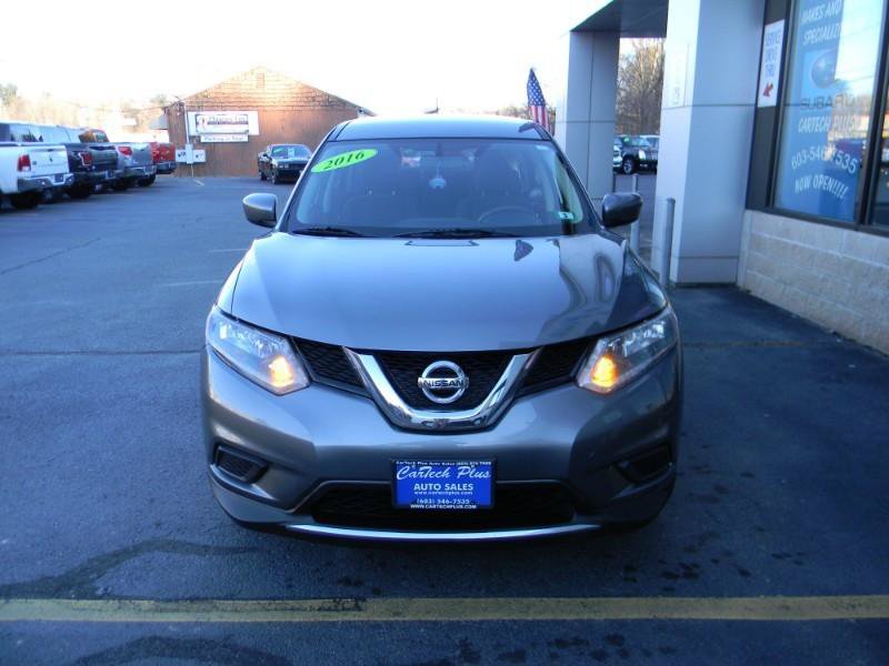Used 2016 Nissan Rogue S AWD/4WD image 3