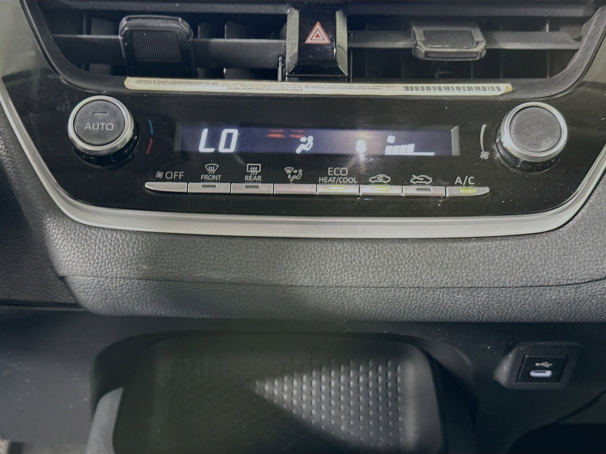 Used 2024 Toyota Corolla LE image 22