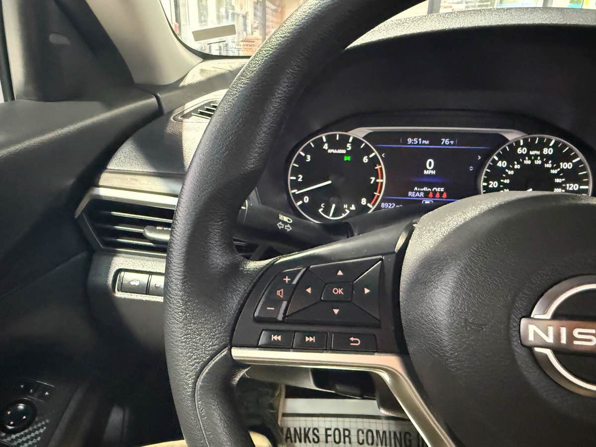 Used 2026 Nissan Altima 2.5 SV AWD/4WD image 13