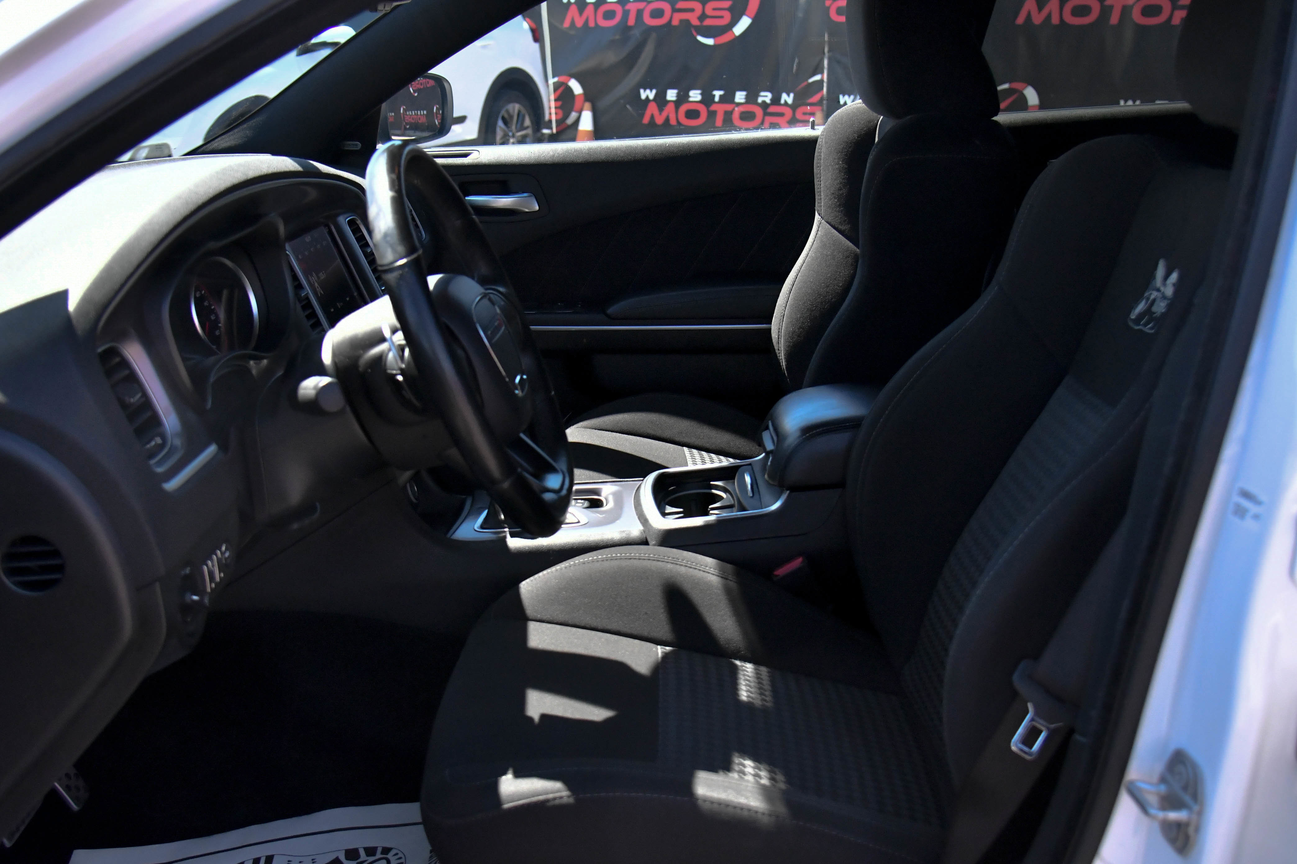 Used 2020 Dodge Charger Scat Pack w/ Dynamics Package RWD image 17