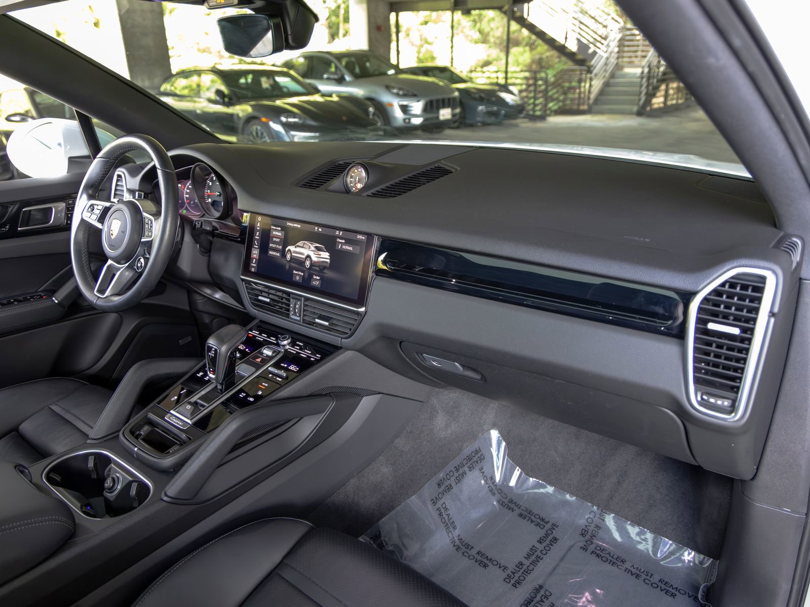 Certified 2021 Porsche Cayenne Coupe image 54