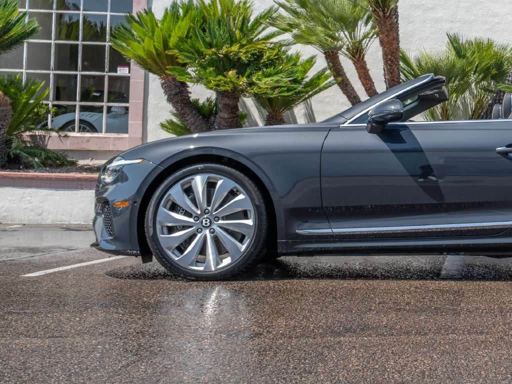 New 2026 Bentley Continental GT Mulliner AWD/4WD image 6