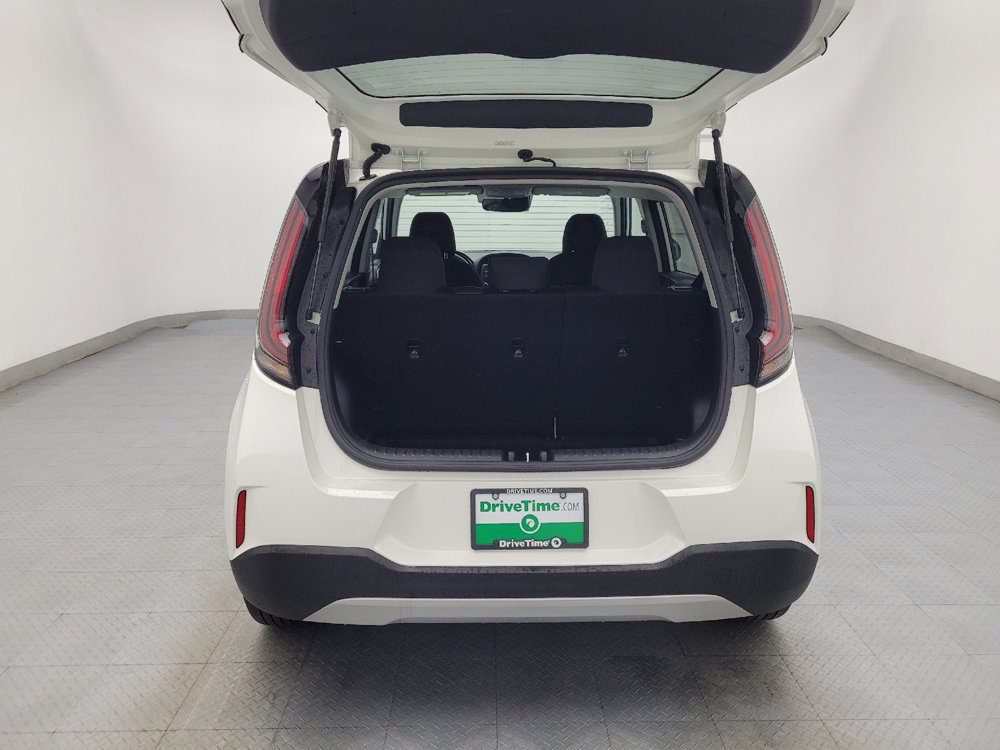 Used 2025 Kia Soul S image 29